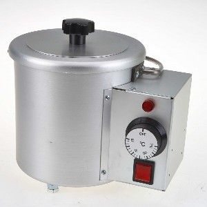Melting Pot For Crocell & Wax Products 2.5 Litre 240v or 110v operation