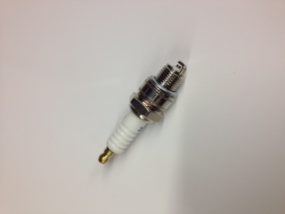 HULK SPARK PLUG TO SUIT THE ABOVE COMPACTOR        