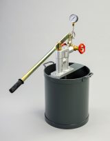 PTP100 Manually Operated Pressure Test Pumps