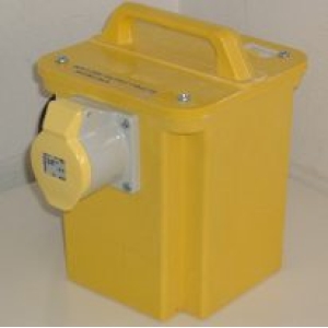 3.3KVA SITE TRANSFORMER 1 X 32AMP OUTLET 110V